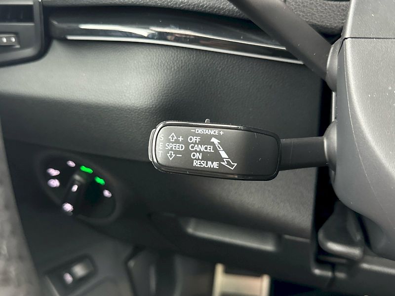 Škoda Karoq (2025) DSG 2.0TDI 110kW 4x4 SportLine - fotka 27 z 36