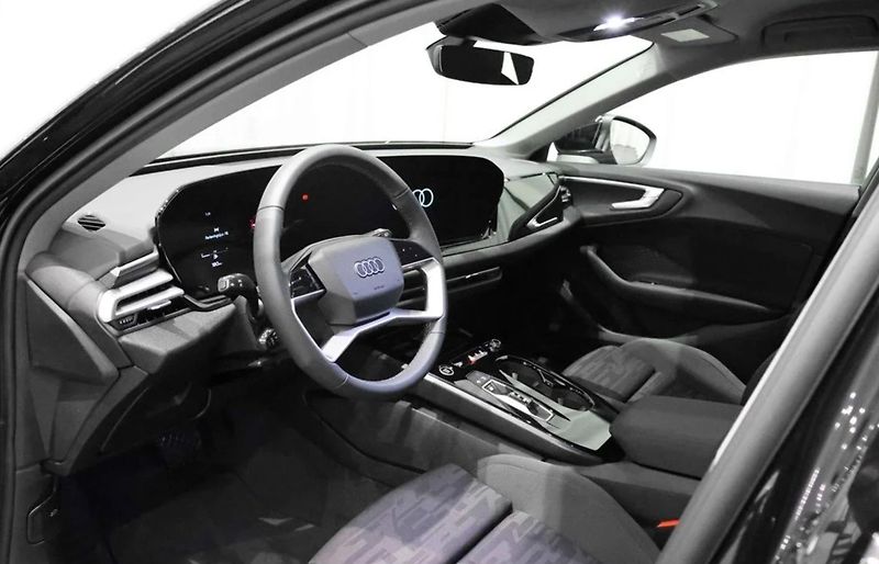 Audi A5 (2024) TDI 150kW Quattro Nez. Topení  - fotka 10 z 16