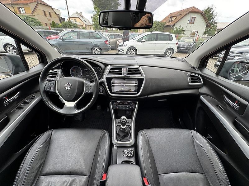 Suzuki SX4 S-Cross (2021) 1.4i BoosterJet AllGrip LED - fotka 6 z 50