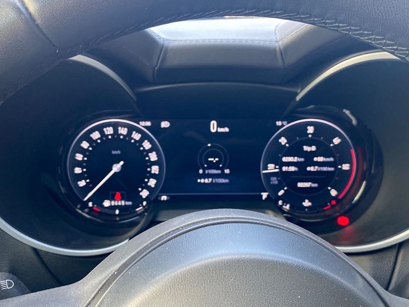 Alfa Romeo Stelvio (2024) 2,2 JTD  Veloce (154kW) NM 4x4 - fotka 15 z 33