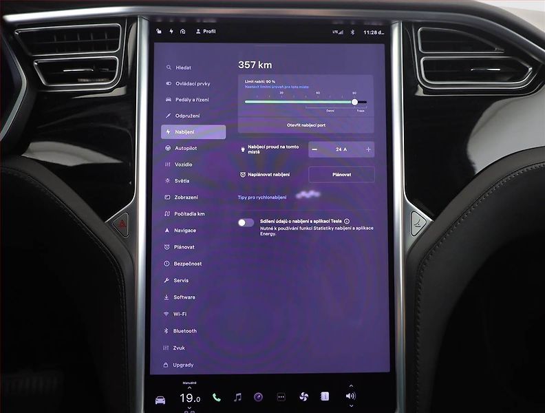 Tesla Model X (2018) 100D, SoH 92% - fotka 15 z 27