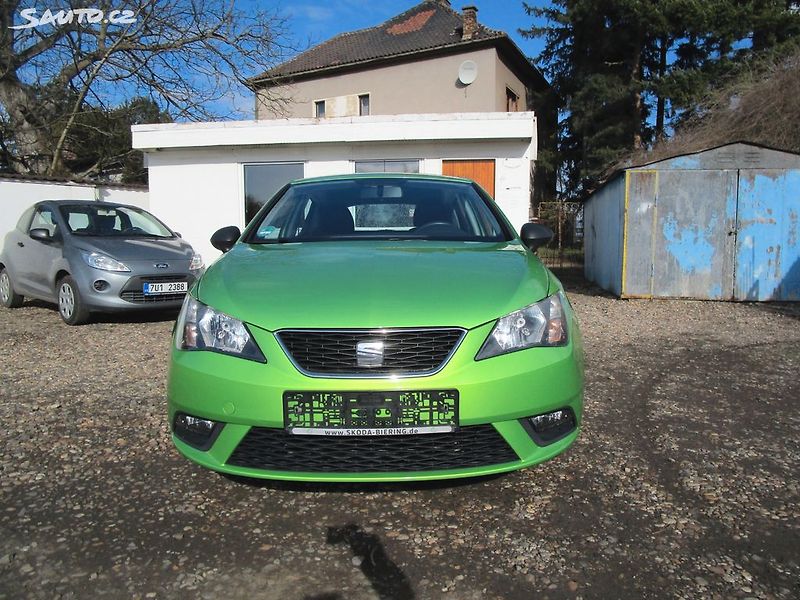 Seat Ibiza 1,0 - 55KW - NOVÁ STK - fotka 2 z 21