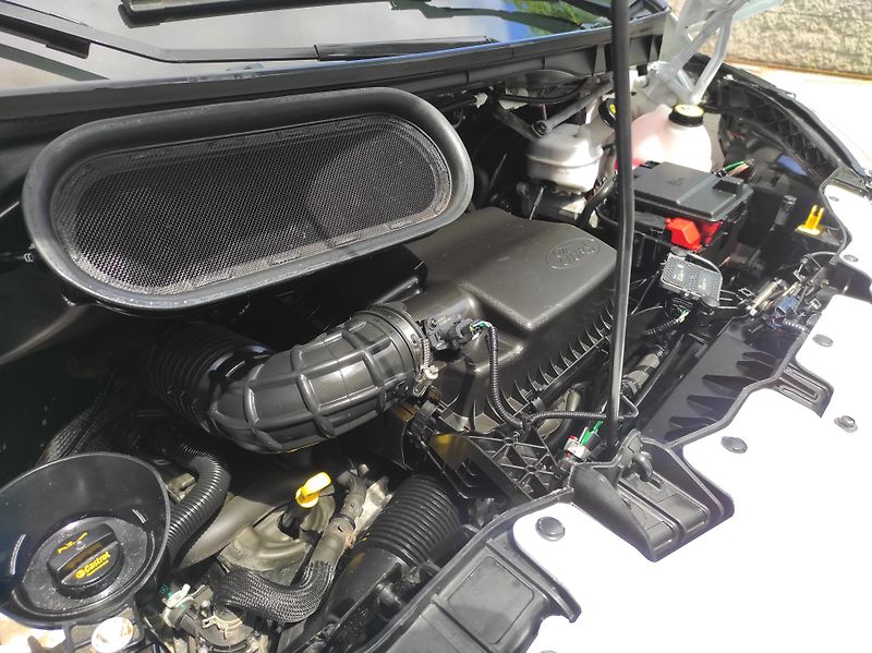 Ford Transit 2,0EcoBlue 125kW, L3,Tažné,ČR - fotka 27 z 40