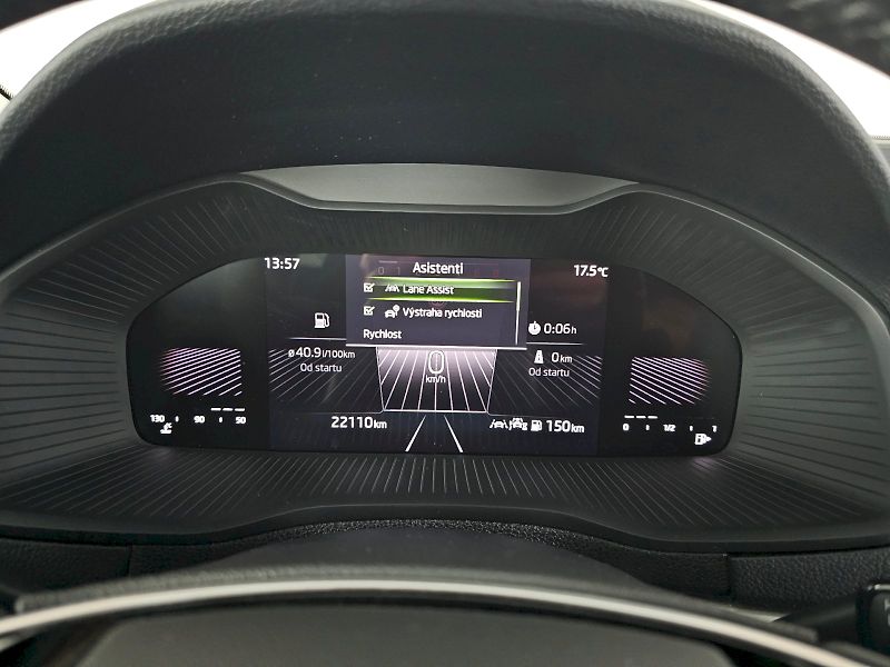 Škoda Karoq (2025) 1.5TSi 110kW SELECTION - fotka 12 z 31