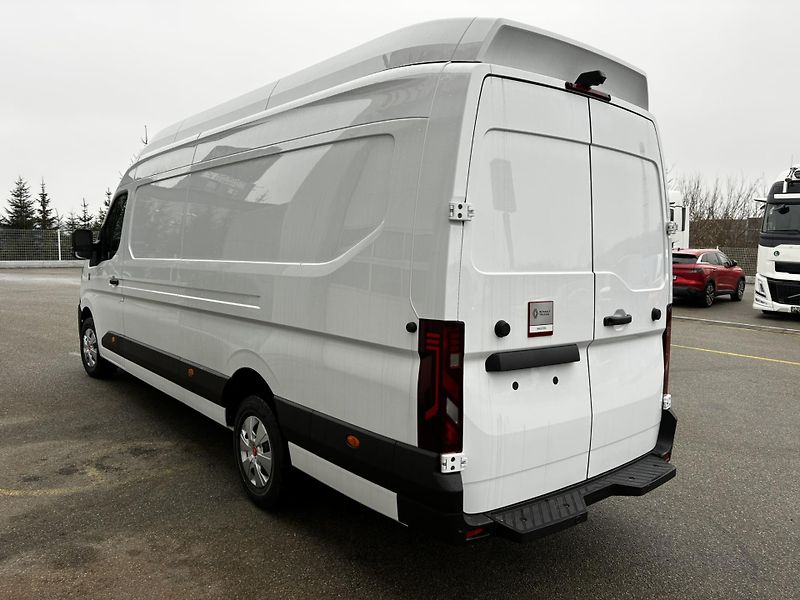 Renault Master (2026) VAN L4H3 RWD 170k RED - fotka 5 z 15