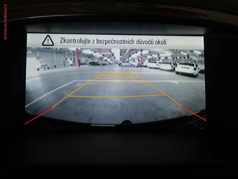 Opel Astra (2013) 1.6T, AT, park.čidla - fotka 20 z 20