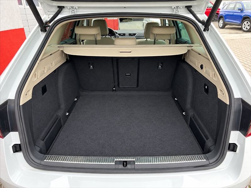 Škoda Superb 2,0 TDI 200HP L&K DSG 4X4 - fotka 14 z 40