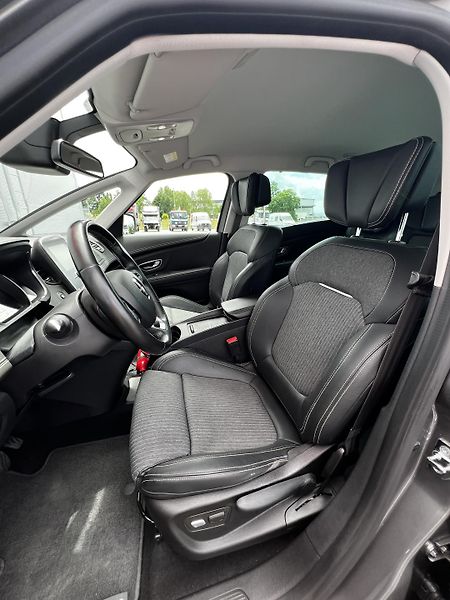 Renault Grand Scénic 1.3TCe AT Intense 7-Míst TZ - fotka 6 z 26