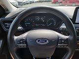 Ford Focus 1.0 EcoBoost mHEV 114kW TITAN. - náhled 10