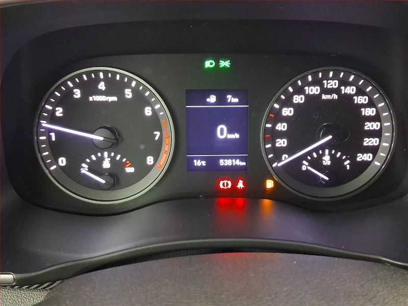 Hyundai Tucson (2020) 1.6 T-GDI, Tempomat - fotka 11 z 18