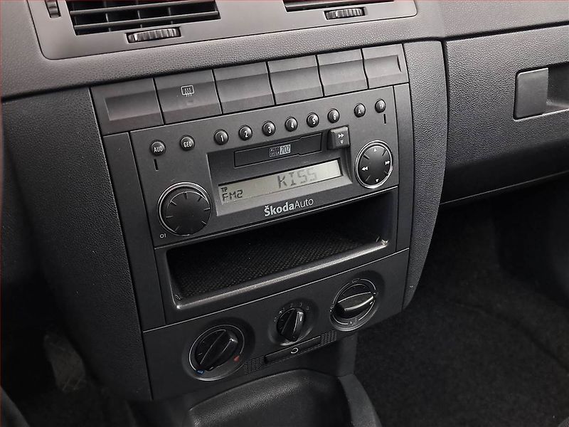 Škoda Fabia (2005) 1.2, po STK, levný provoz - fotka 12 z 14