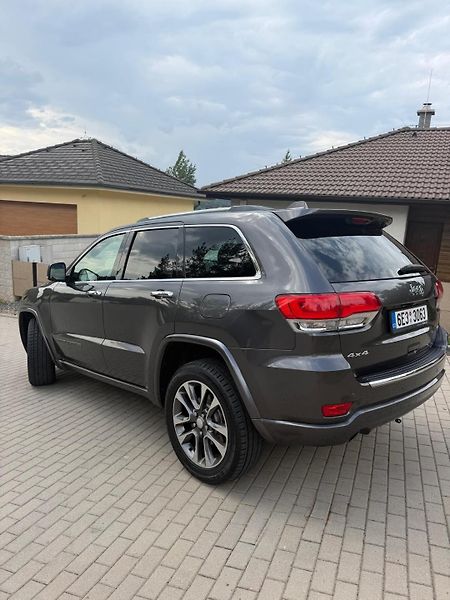 Jeep Grand Cherokee 3.0 D - fotka 6 z 28