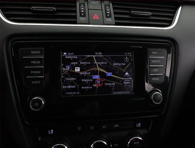 Škoda Octavia (2015) RS 2.0 TDI, Automat, Navi - fotka 12 z 14