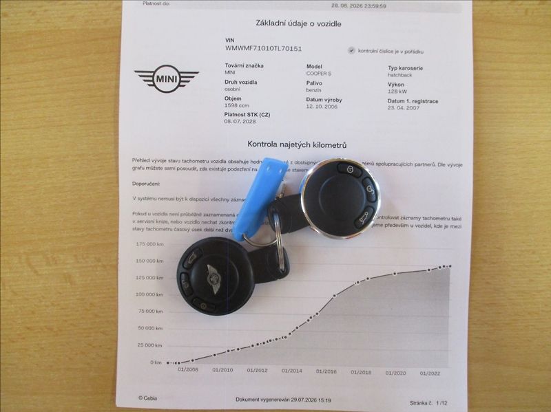 Mini Cooper S 1,6 i, aut. klima,Cebia,128kW - fotka 28 z 32