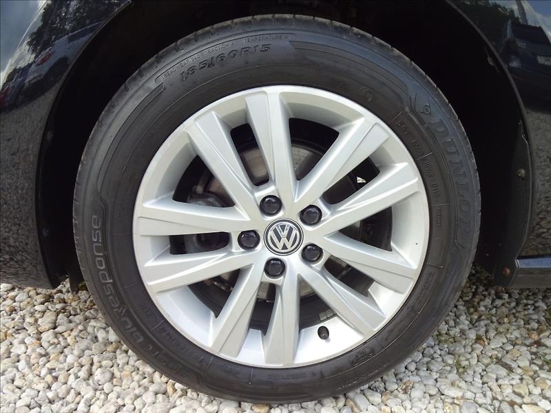 Volkswagen Polo 1,2 TSI 66kW - fotka 41 z 52