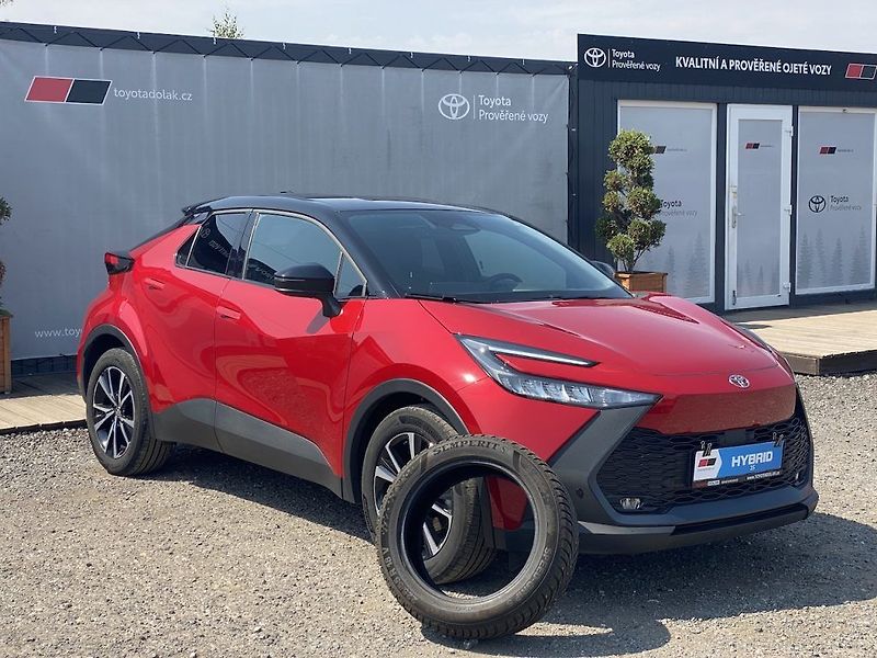 Toyota C-HR 1.8HEV, ČR, Style Bi-tone - fotka 1 z 32