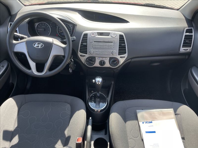 Hyundai i20 1,4 i 73kw Automat, Klima, LPG - fotka 11 z 28