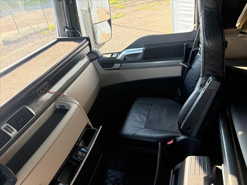MAN TGX 18.500 4x2 lowdeck - fotka 15 z 20
