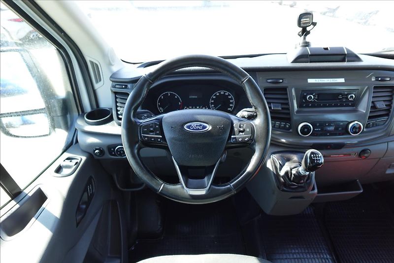 Ford Transit 2,0 TDCi  L3H2 8MÍST BUS KLIMA - fotka 28 z 40