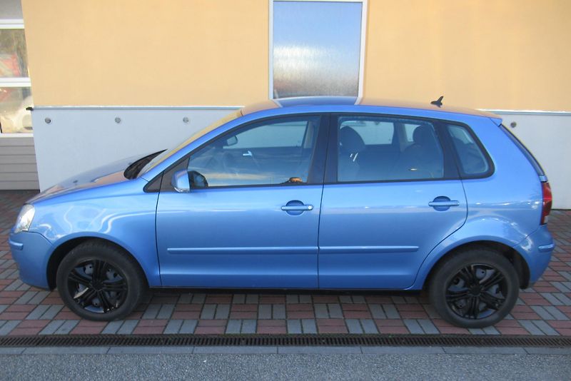 Volkswagen Polo 1.4 FSi AUT. KLIMA - fotka 6 z 18