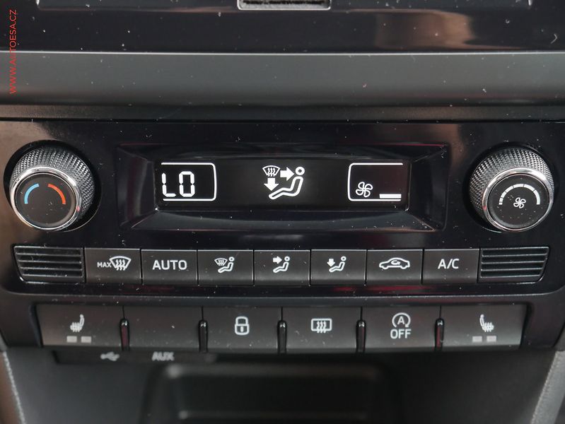 Škoda Rapid (2018) 1.0 TSi, ČR, Monte Carlo - fotka 14 z 20
