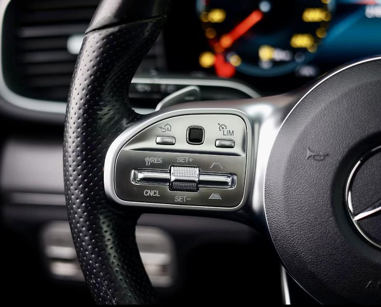 Mercedes-Benz GLE (2023) 580 mHEV 4MATIC - fotka 30 z 40