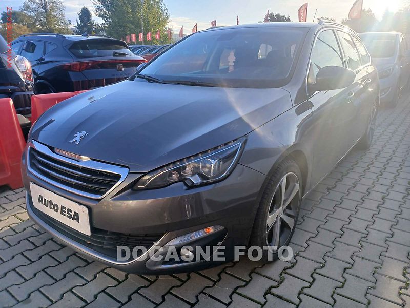 Peugeot 308 (2016) 1.6 HDi, Klima - fotka 1 z 3