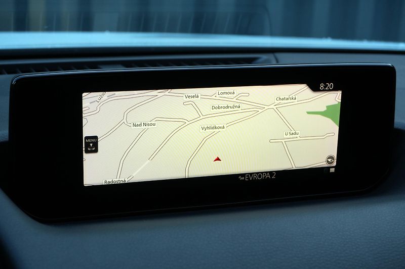 Mazda MX-30 e-Skyactiv, HUD, ACC, Kamera - fotka 23 z 35