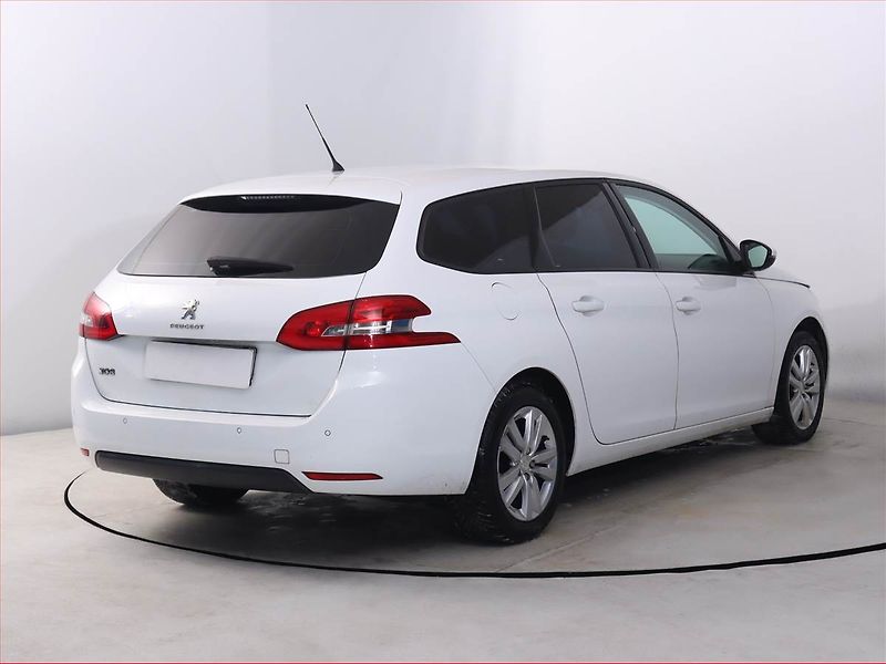 Peugeot 308 (2017) 1.6 BlueHDi, Serv.kniha - fotka 5 z 17