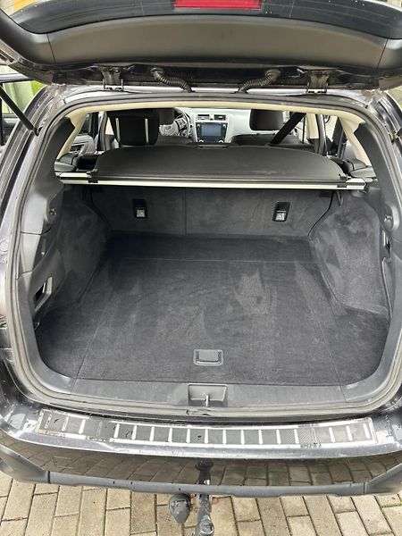 Subaru Outback (2018) 2,5 i Active 4x4 - fotka 13 z 13