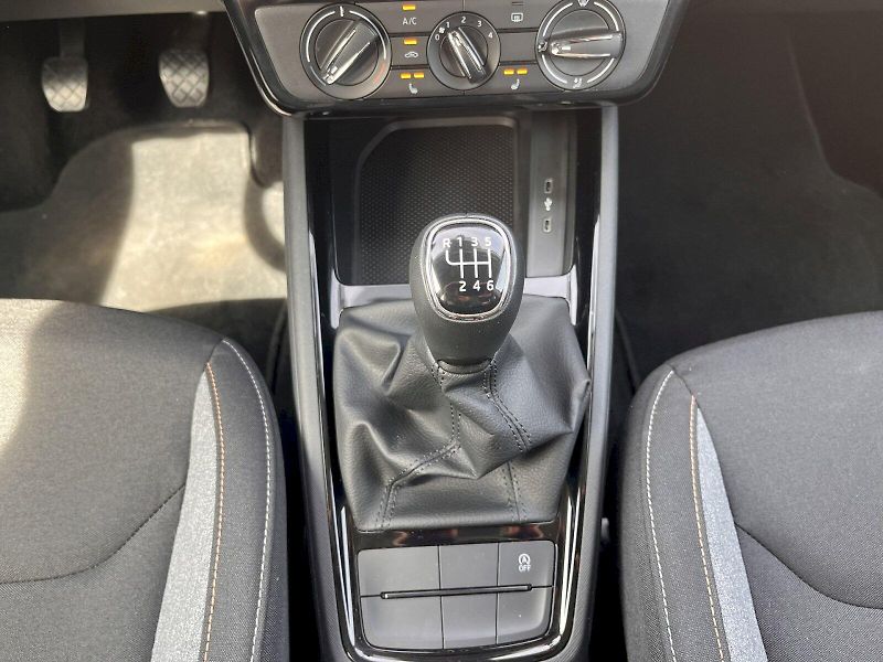 Škoda Scala (2025) 1,0TSI 85KW SELECTION - fotka 24 z 24