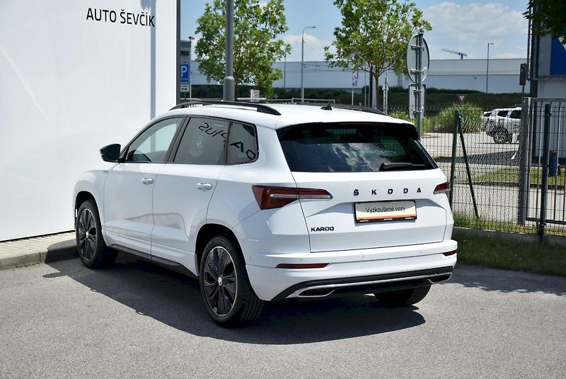 Škoda Karoq (2023) Sportline Exclusive 1.5 TSI 11 - fotka 11 z 35