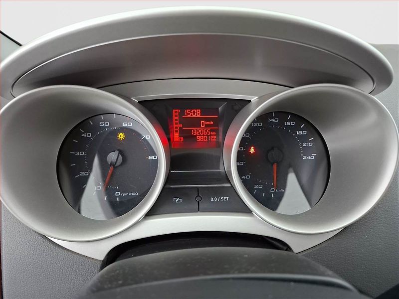 Seat Ibiza (2011) 1.2 TSI, Serv.kniha, Tempomat - fotka 11 z 15
