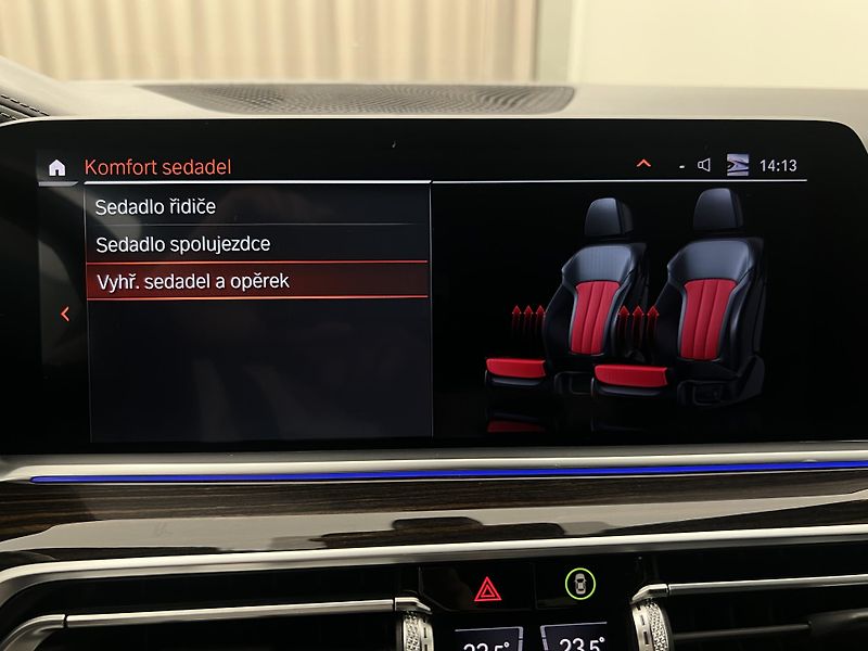 BMW X5 XDrive 30d M-Paket AUT CZ - fotka 41 z 50