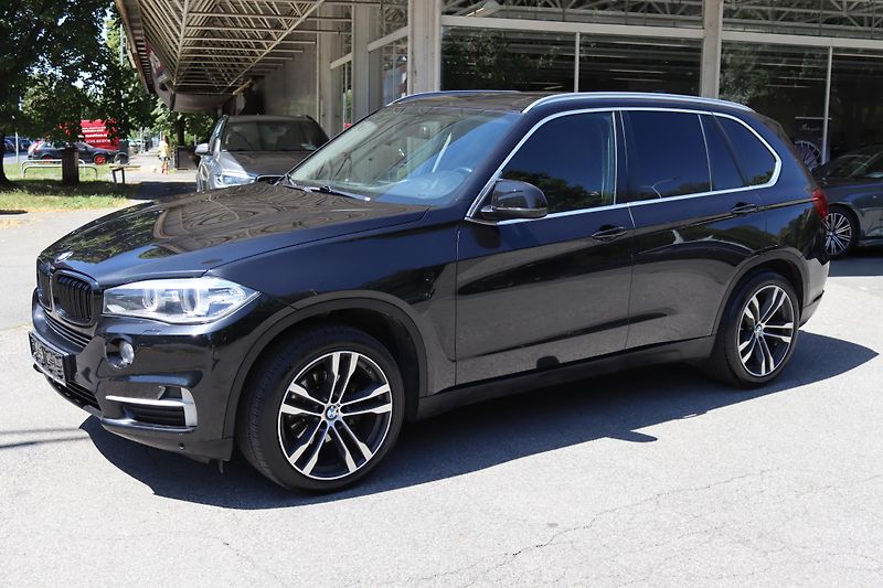 BMW X5 XDRIVE 30D F15 190kW - fotka 16 z 50
