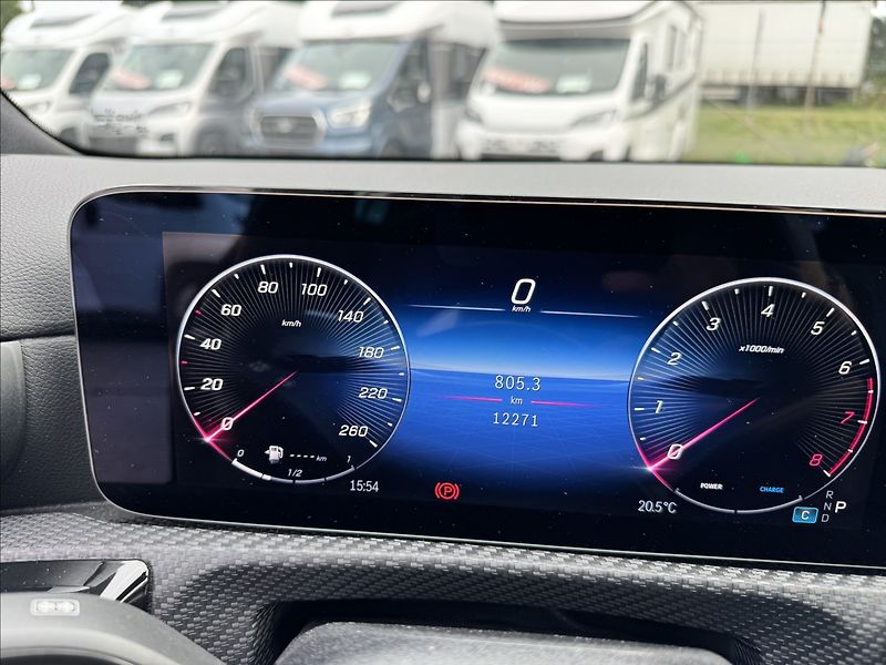 Mercedes-Benz CLA 1,3   200 - fotka 9 z 12
