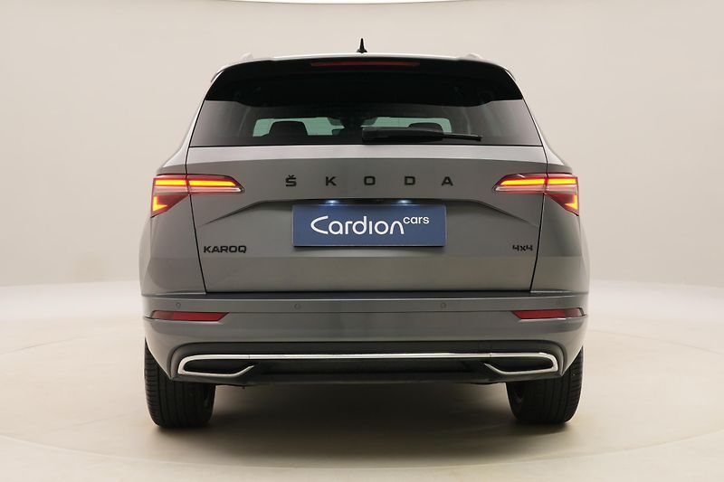 Škoda Karoq 2.0TSI SPORTLINE 4x4 REZERVACE - fotka 11 z 55