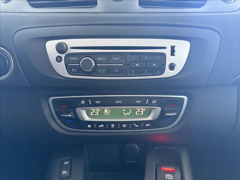 Renault Scénic 1,5   dCI 81kW,SERVIKA,LIMITED - fotka 14 z 23