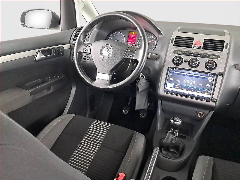 Volkswagen Touran (2007) 1.4 TSI, Tempomat - fotka 7 z 20