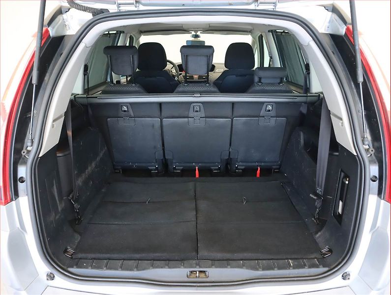 Citroën C4 Picasso (2012) 1.6 HDi, Automat, 7 míst - fotka 14 z 19