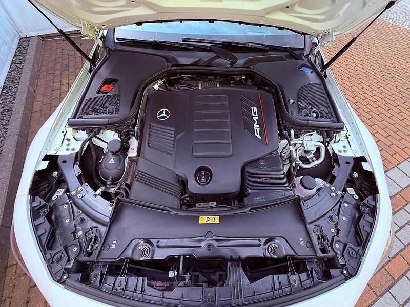 Mercedes-Benz AMG GT 53 4Matic+, ČR - fotka 33 z 34