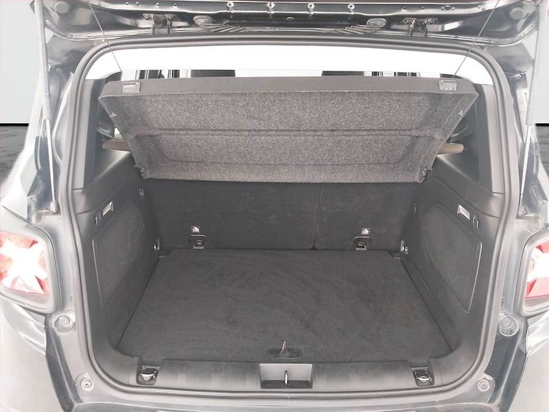 Jeep Renegade (2015) 1.6 E-torQ, ČR,1.maj - fotka 14 z 19