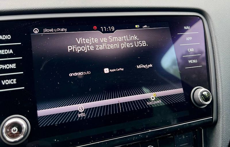 Škoda Octavia (2018) III FL COMBI 2.0 TDI DSG - fotka 21 z 28