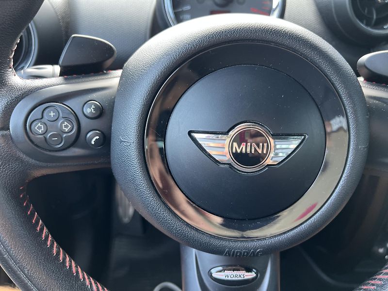 Mini Countryman Cooper S 140kw 4x4 AUTOMAT ČR - fotka 14 z 39