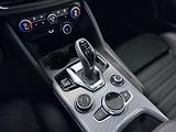 Alfa Romeo Giulia (2025) 2.2 JTDm 210k AT8 ZF Q4 4x4 Sp - náhled 15