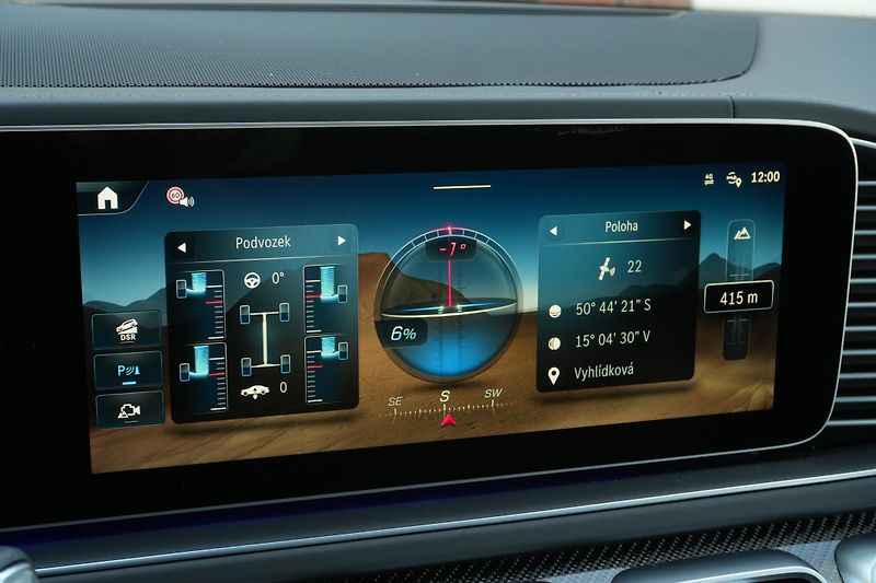 Mercedes-Benz GLE AMG 53 4Matic+, Ventilace, ACC - fotka 22 z 39