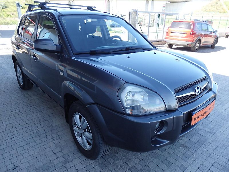 Hyundai Tucson 2,0i 104kW LPG, + SADA - fotka 3 z 17