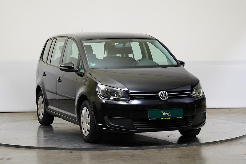 Volkswagen Touran - fotka 8 z 19