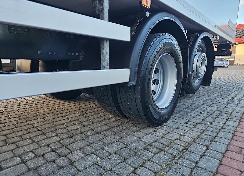 Volvo FM (2022) 350 6x2 chlaďák EURO 6 - fotka 13 z 26