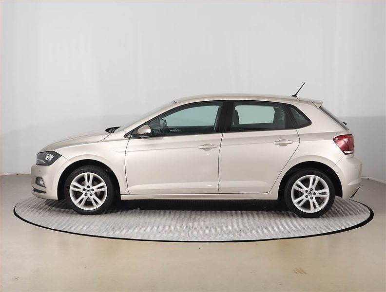 Volkswagen Polo (2017) 1.0 TSI, Tempomat - fotka 3 z 15